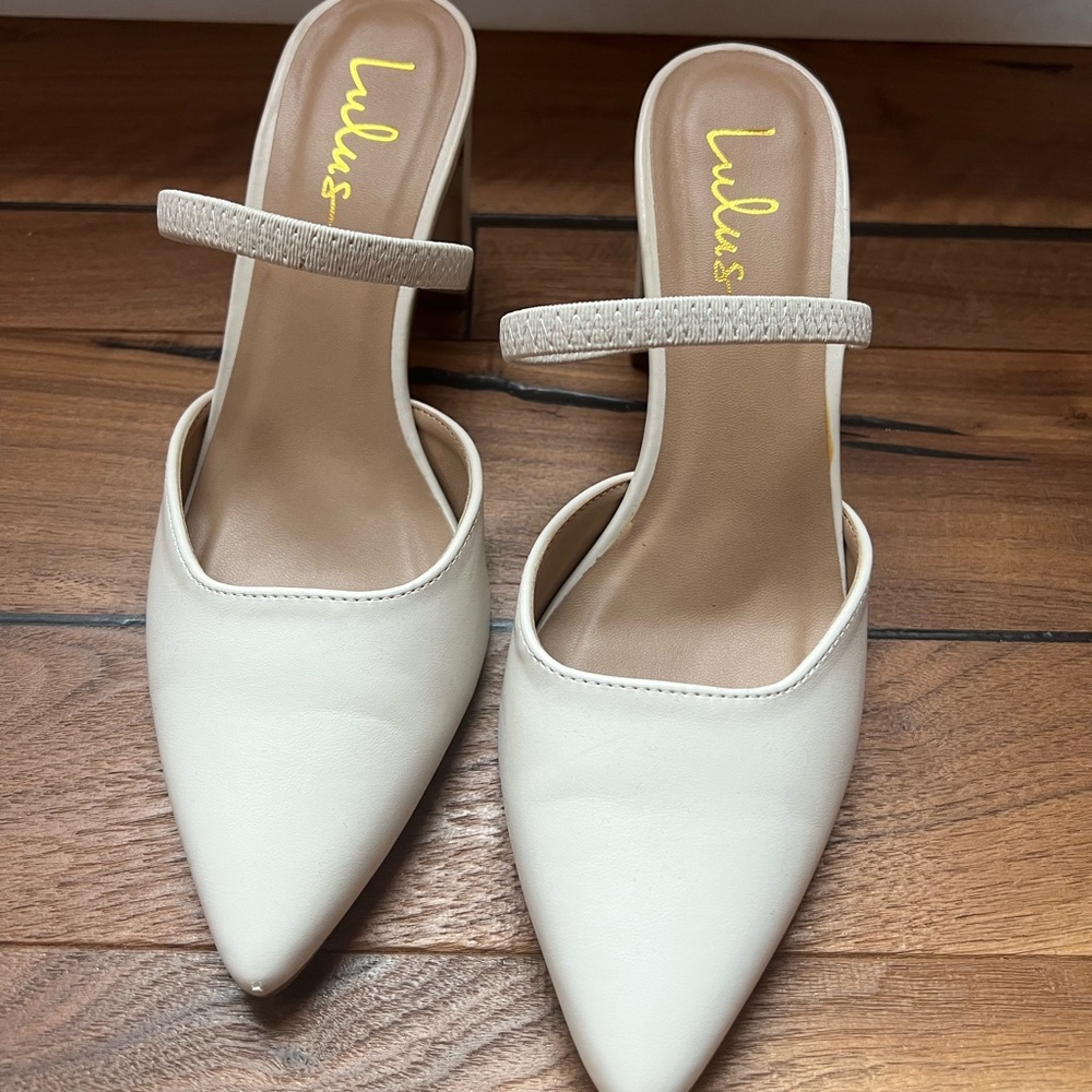 Lulus White Pointed Toe Heels